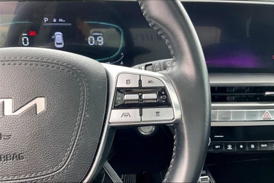 2023 Kia Telluride S w/Sunroof