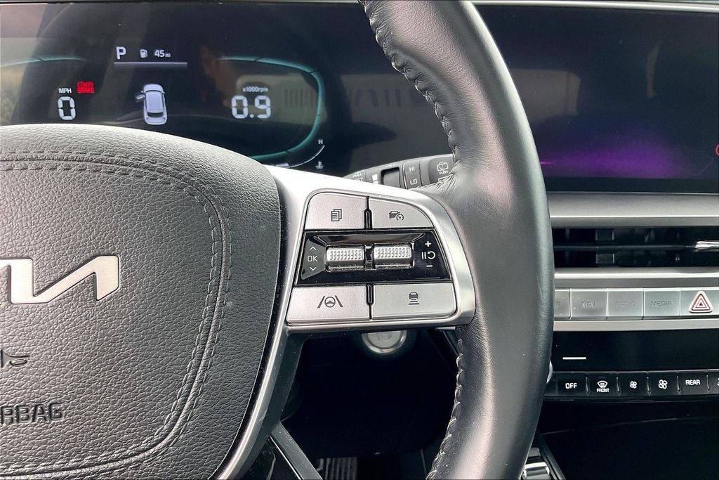 2023 Kia Telluride S w/Sunroof