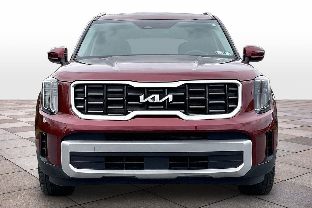 2023 Kia Telluride S w/Sunroof