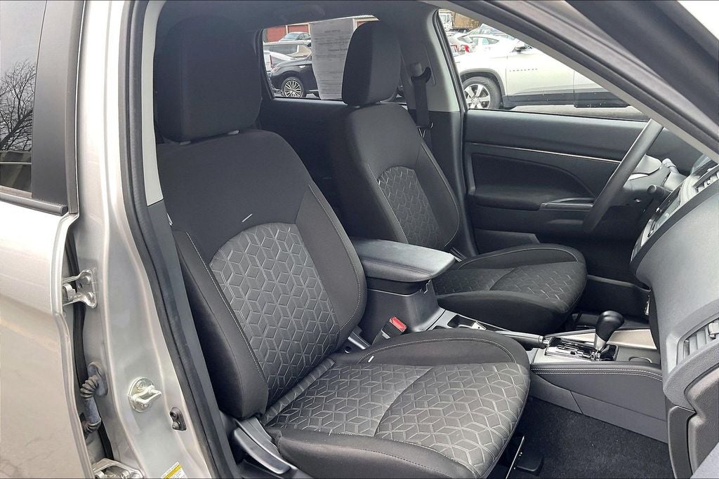 2022 Mitsubishi Outlander Sport 2.0 ES