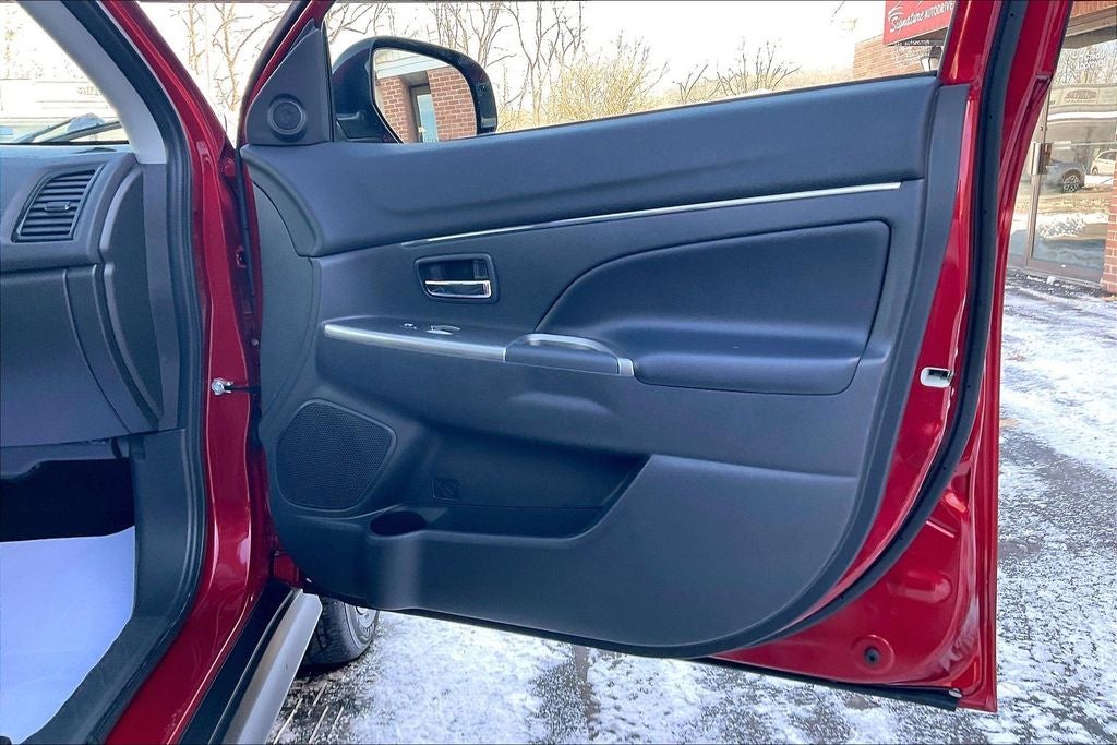 2024 Mitsubishi Outlander Sport 2.0 SE