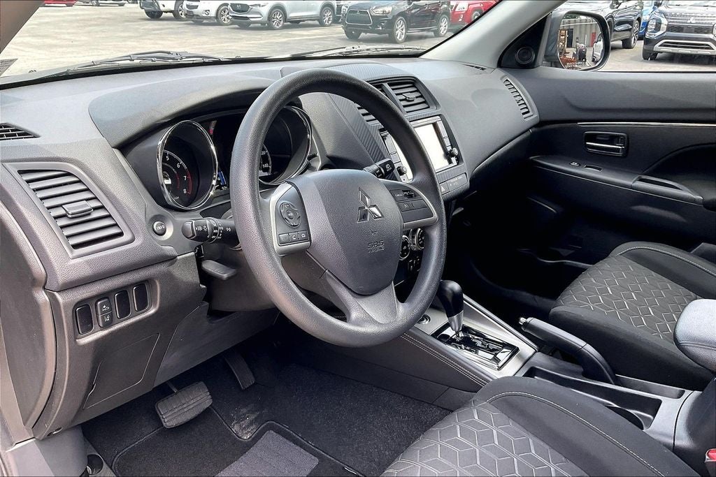 2024 Mitsubishi Outlander Sport 2.0 ES