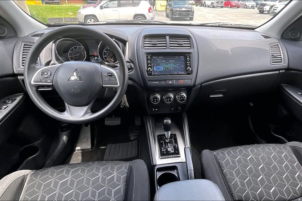 2024 Mitsubishi Outlander Sport 2.0 ES