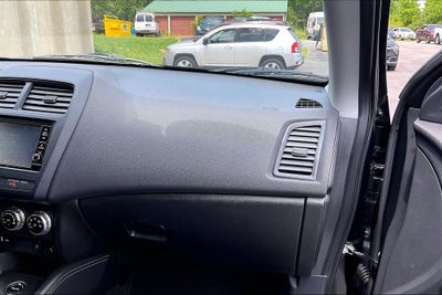 2024 Mitsubishi Outlander Sport 2.0 ES
