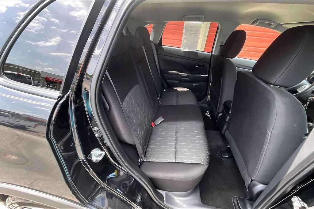 2024 Mitsubishi Outlander Sport 2.0 ES