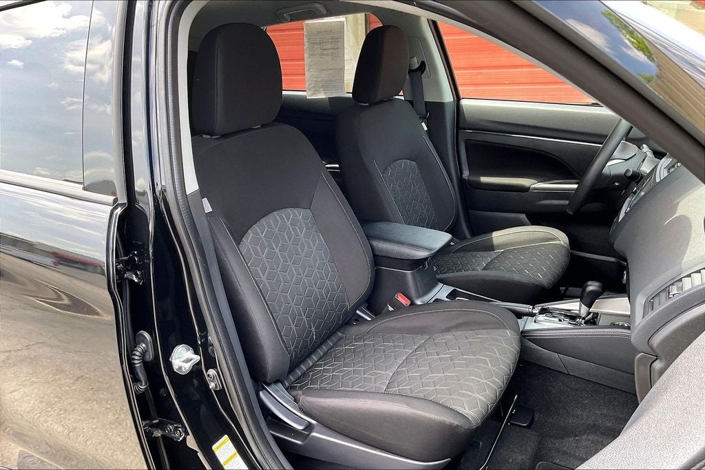 2024 Mitsubishi Outlander Sport 2.0 ES