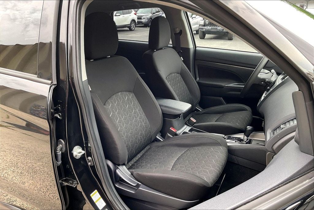 2024 Mitsubishi Outlander Sport 2.0 ES