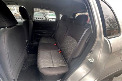 2024 Mitsubishi Outlander Sport 2.0 LE