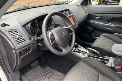 2025 Mitsubishi Outlander Sport Base