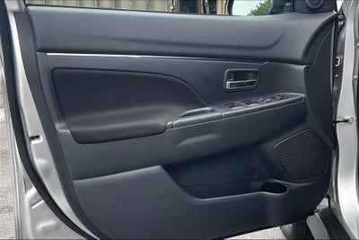 2025 Mitsubishi Outlander Sport Base