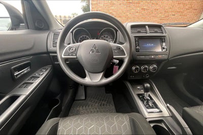 2025 Mitsubishi Outlander Sport Base