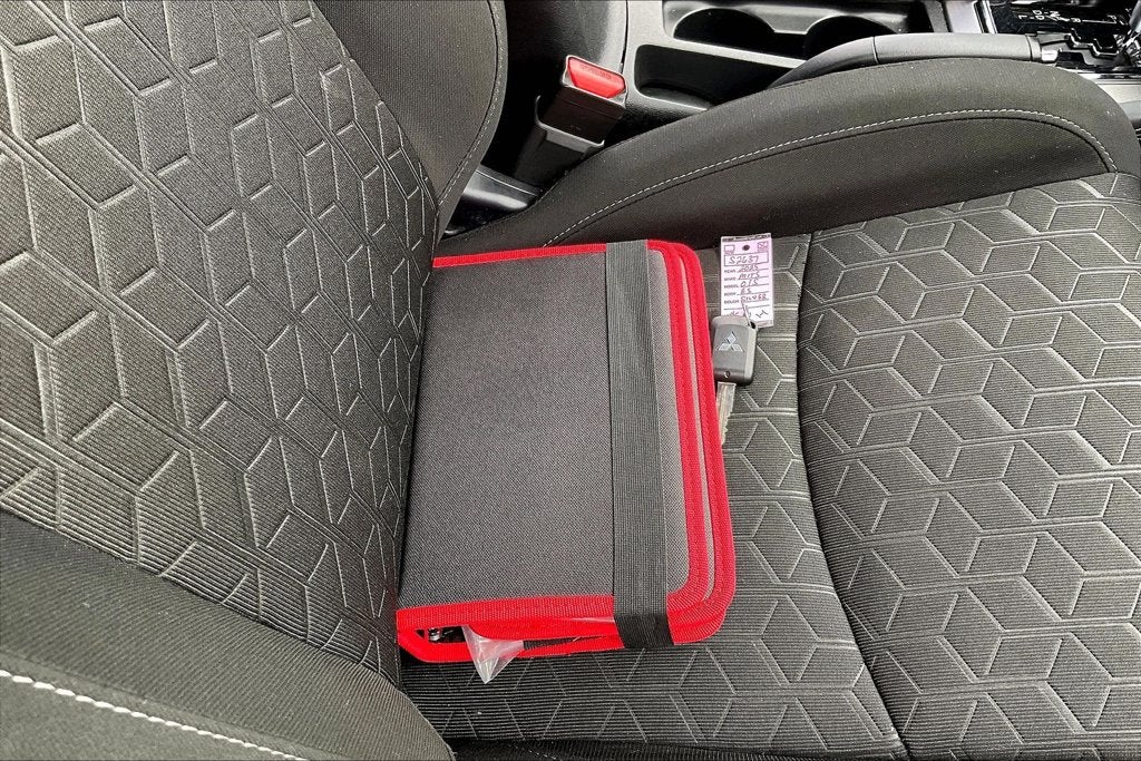 2025 Mitsubishi Outlander Sport 2.0 ES