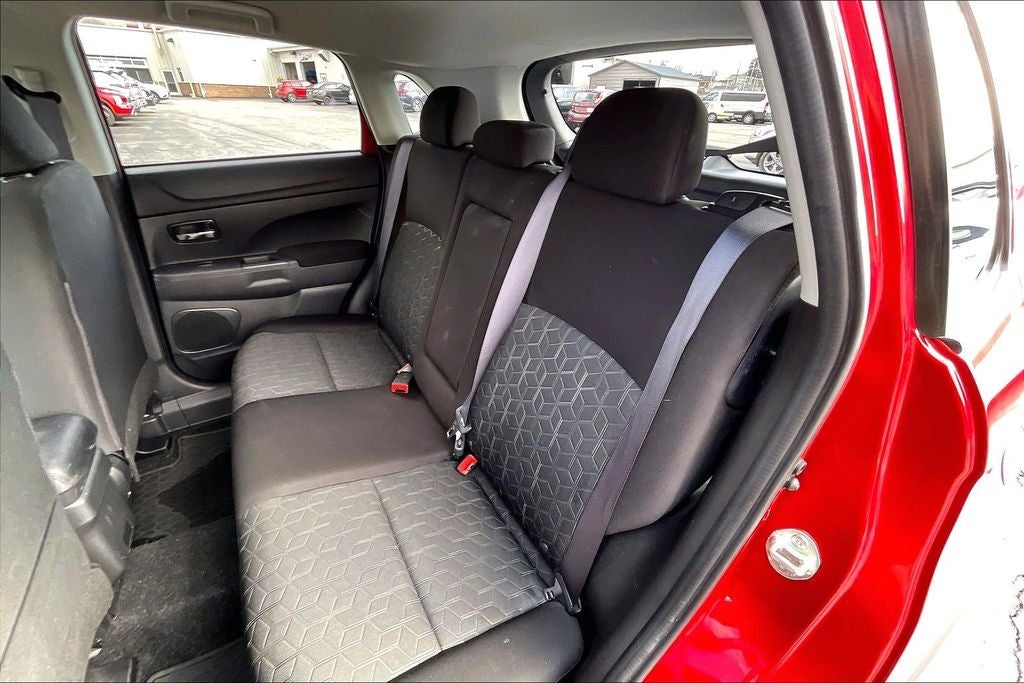 2024 Mitsubishi Outlander Sport 2.0 ES