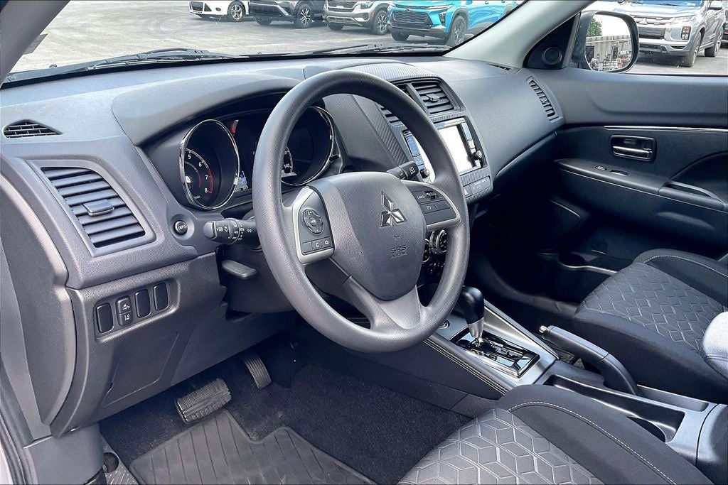 2024 Mitsubishi Outlander Sport 2.0 ES