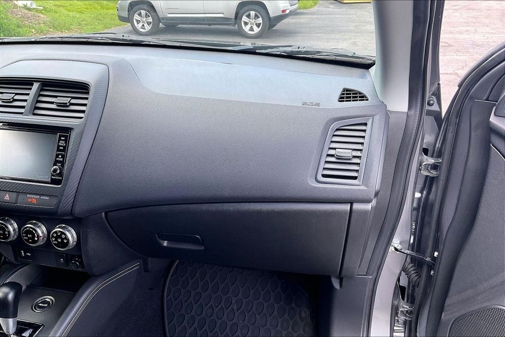 2024 Mitsubishi Outlander Sport 2.0 ES