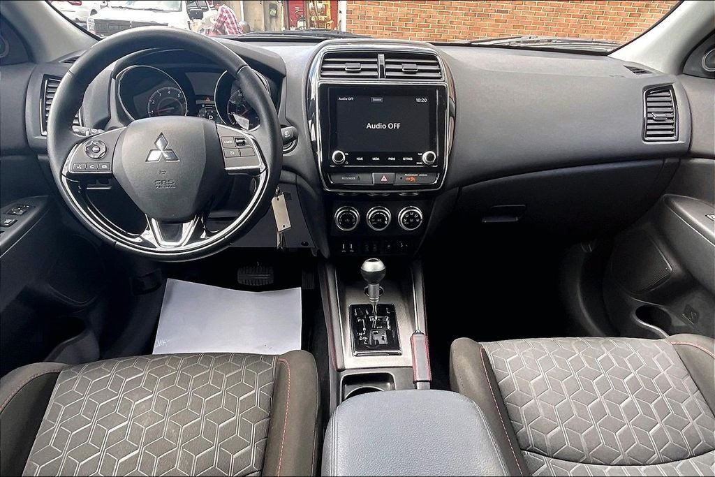 2022 Mitsubishi Outlander Sport 2.0 LE
