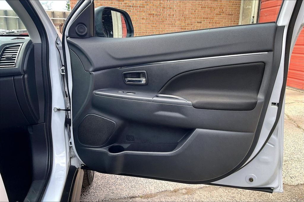 2022 Mitsubishi Outlander Sport 2.0 LE
