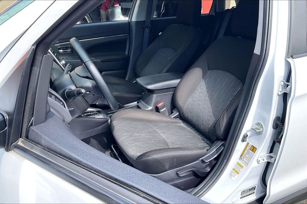 2022 Mitsubishi Outlander Sport 2.0 LE