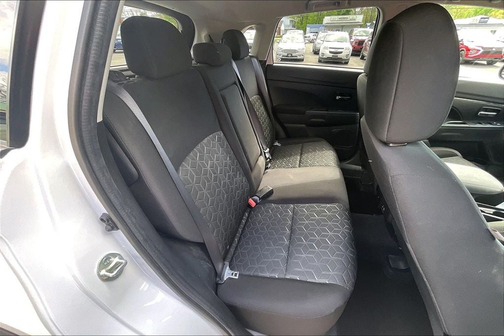 2022 Mitsubishi Outlander Sport 2.0 LE
