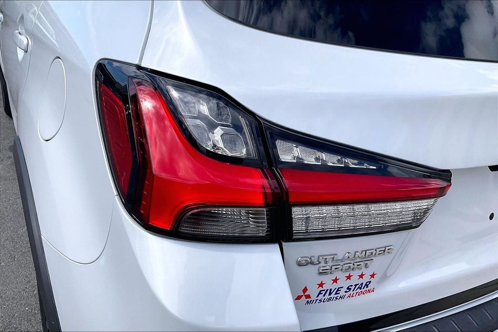 2022 Mitsubishi Outlander Sport 2.0 LE