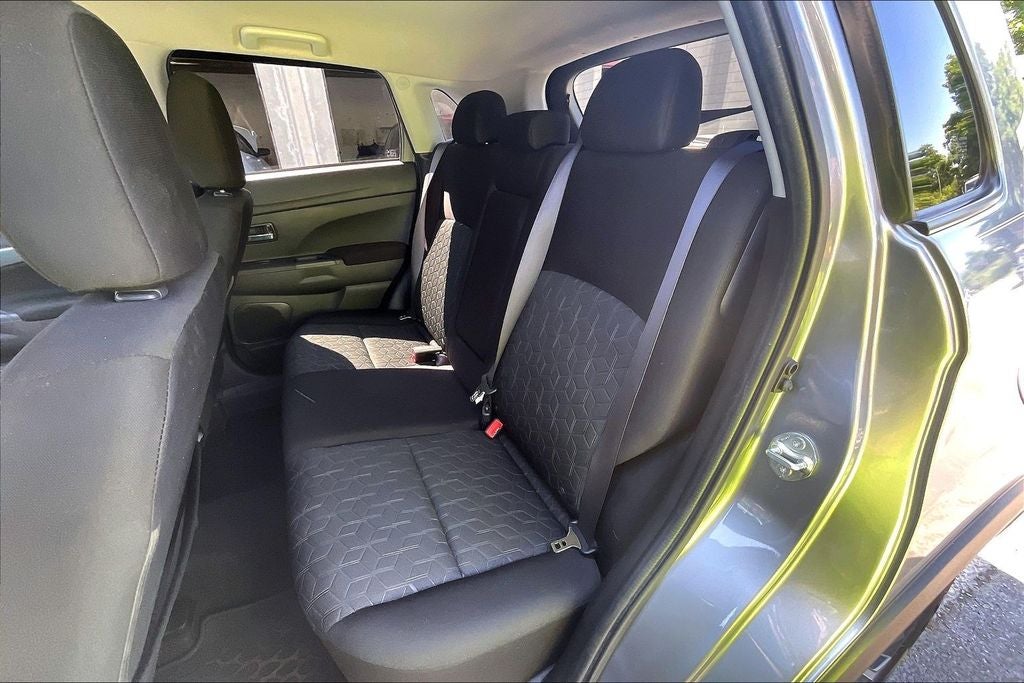 2024 Mitsubishi Outlander Sport 2.0 ES