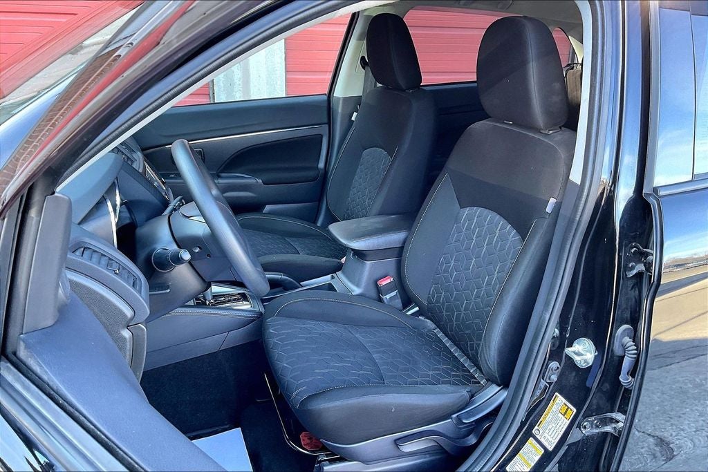 2024 Mitsubishi Outlander Sport 2.0 ES