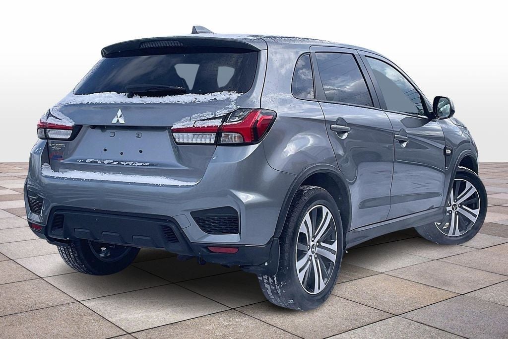 2024 Mitsubishi Outlander Sport 2.0 ES