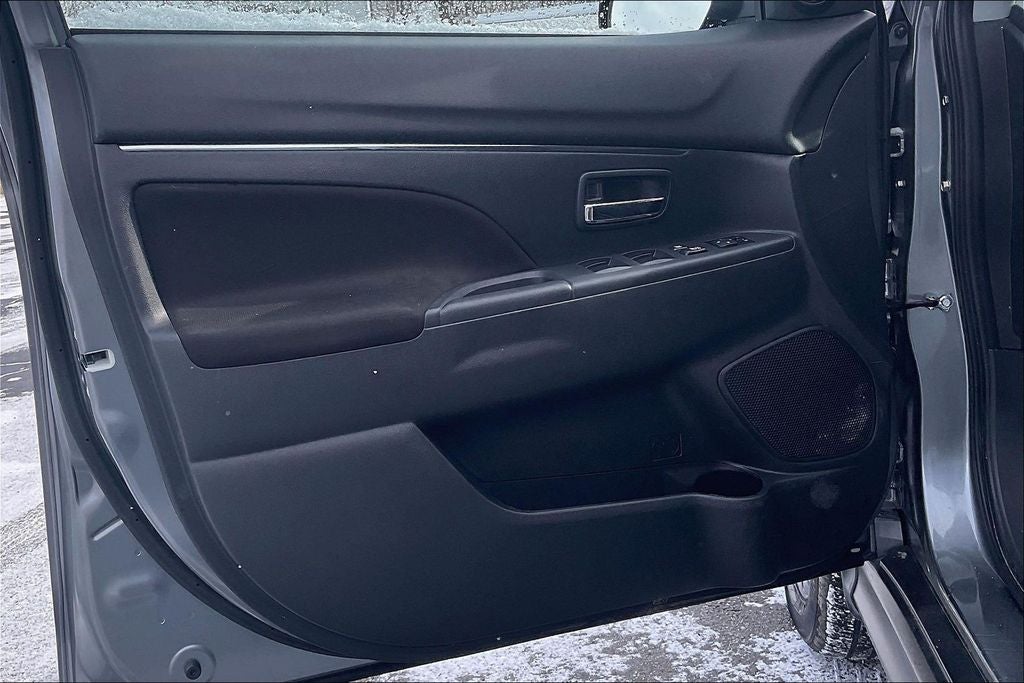 2024 Mitsubishi Outlander Sport 2.0 ES