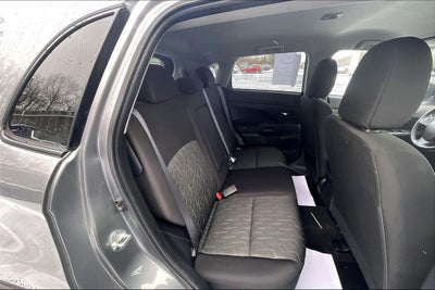 2024 Mitsubishi Outlander Sport 2.0 ES