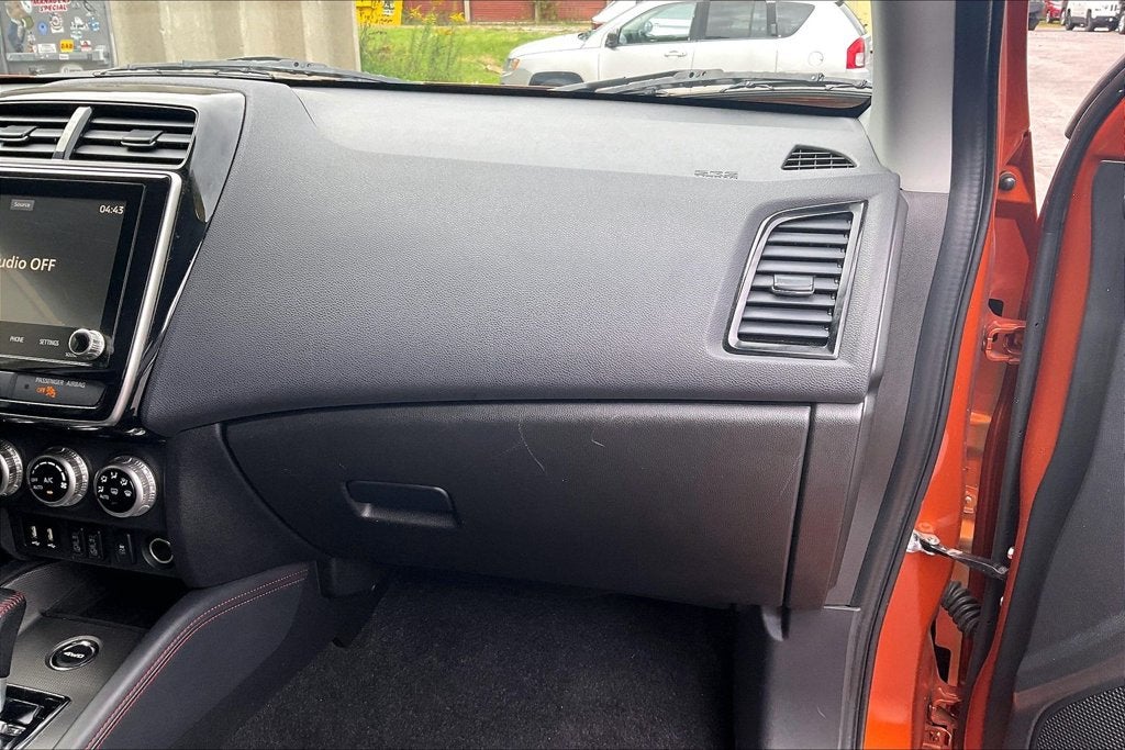2025 Mitsubishi Outlander Sport 2.0 LE
