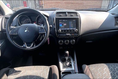 2024 Mitsubishi Outlander Sport 2.0 LE