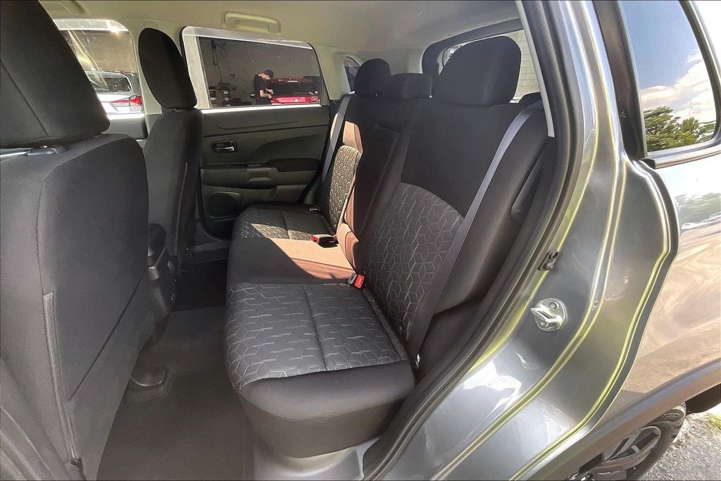 2024 Mitsubishi Outlander Sport 2.0 LE