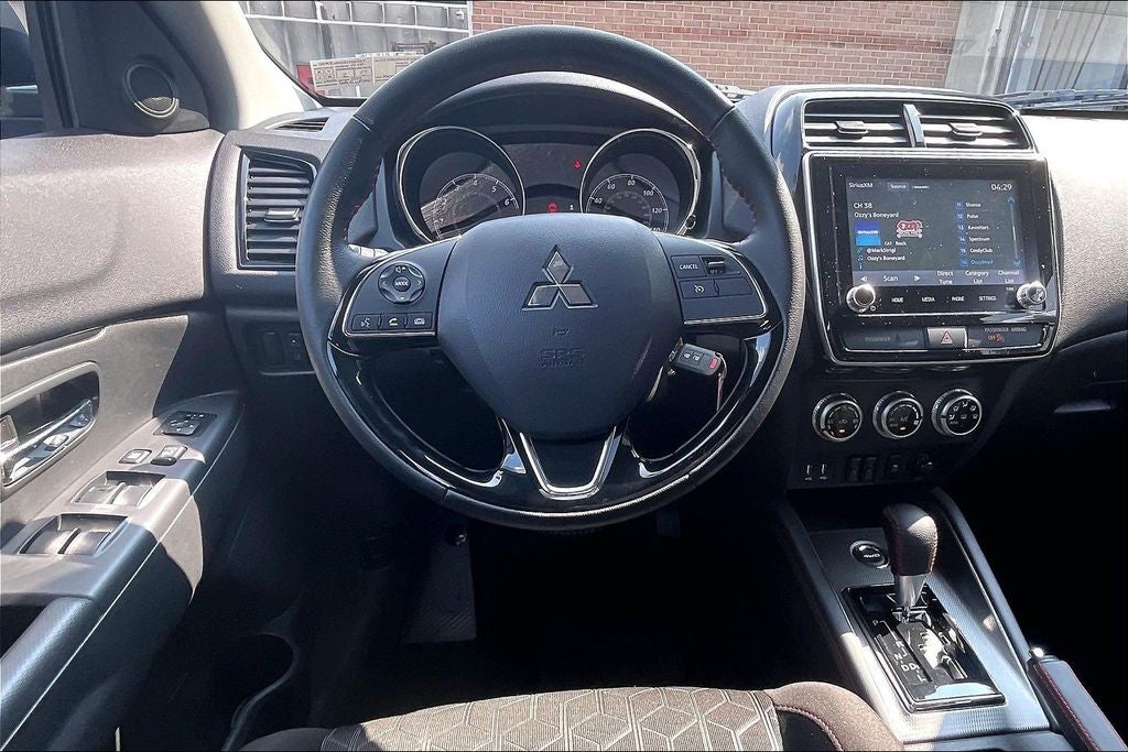 2024 Mitsubishi Outlander Sport 2.0 LE