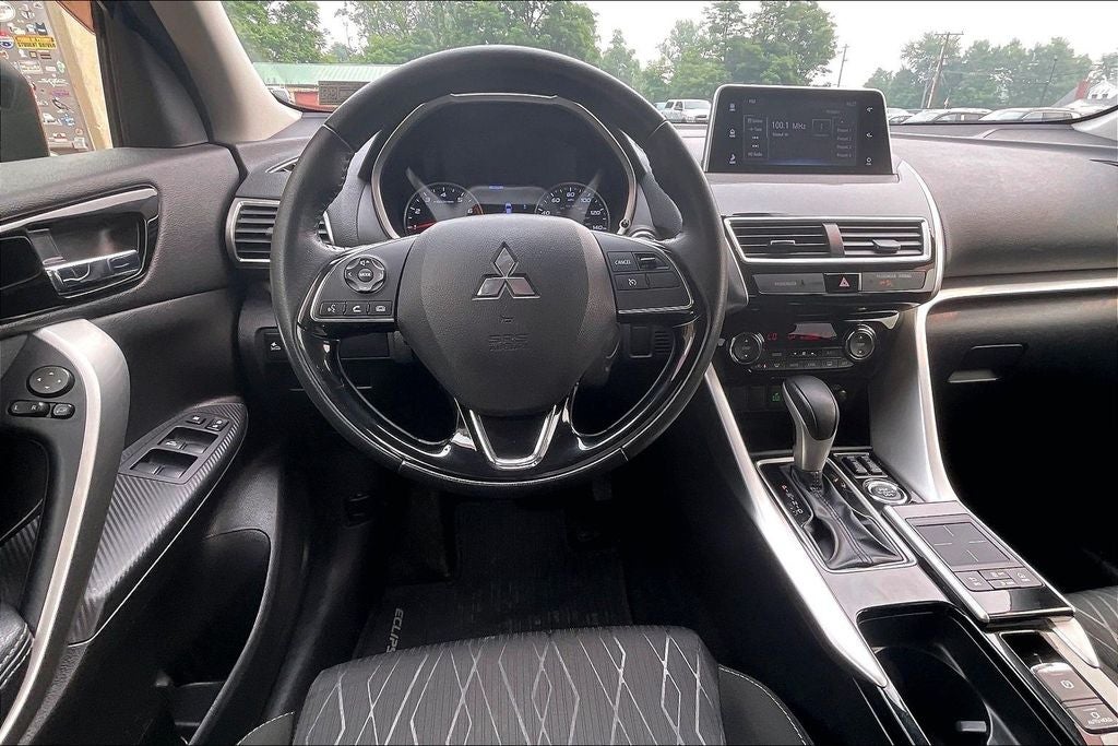 2020 Mitsubishi Eclipse Cross SE
