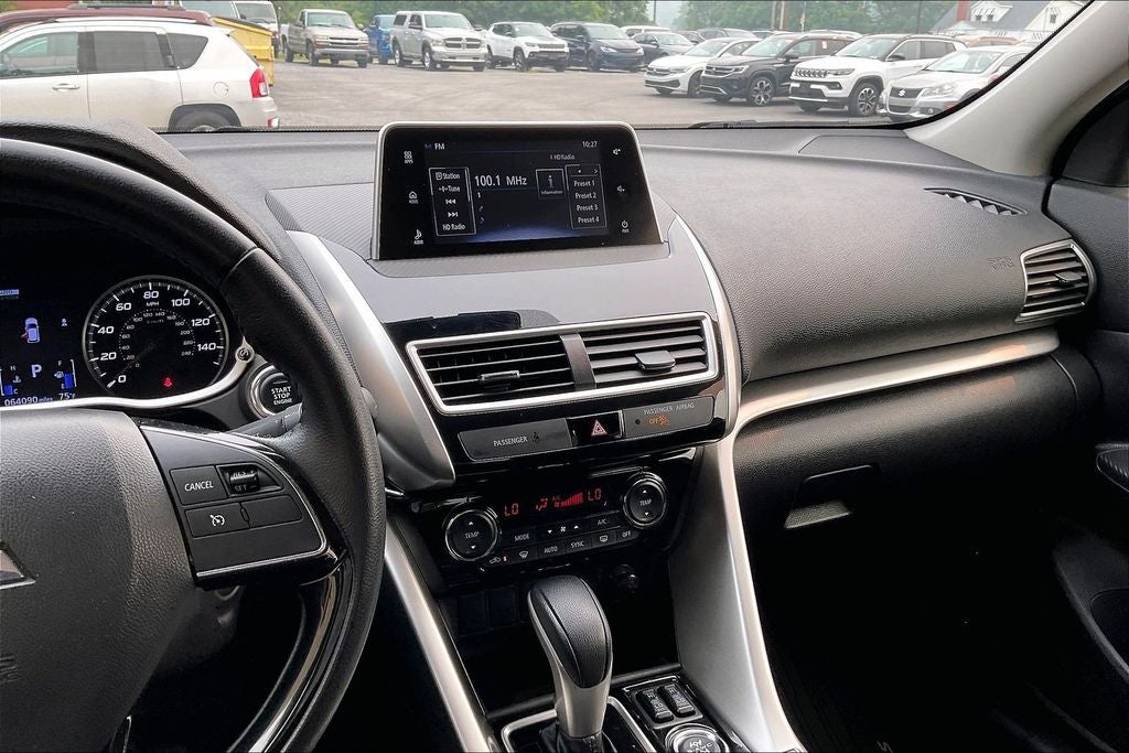 2020 Mitsubishi Eclipse Cross SE