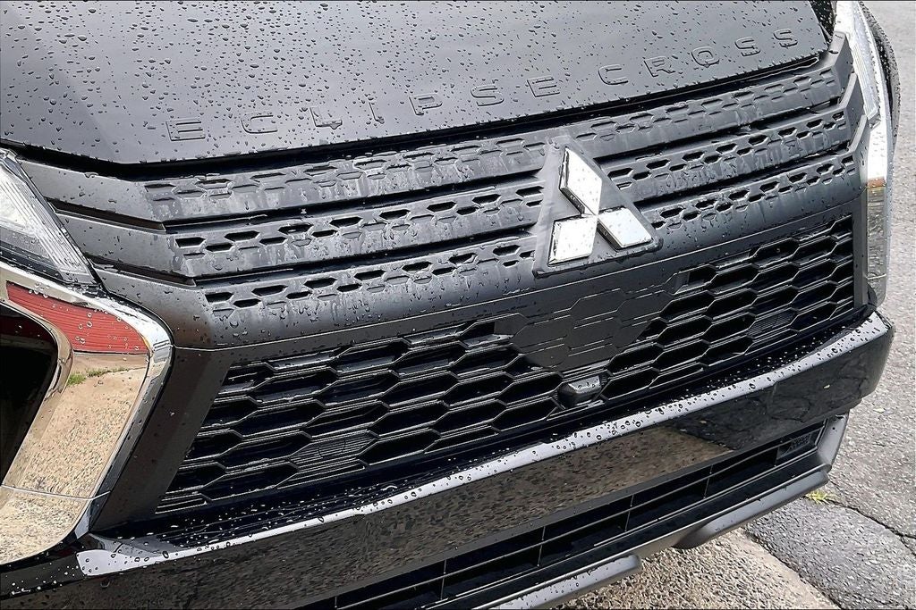 2022 Mitsubishi Eclipse Cross LE