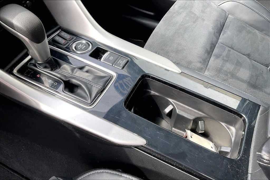 2022 Mitsubishi Eclipse Cross SE