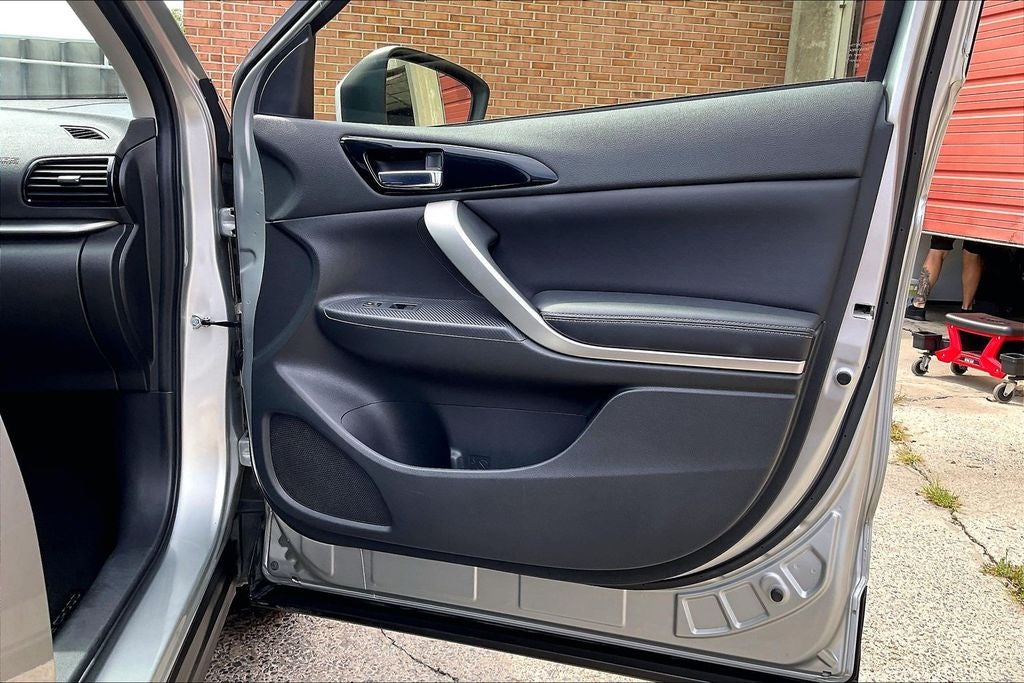 2022 Mitsubishi Eclipse Cross SE