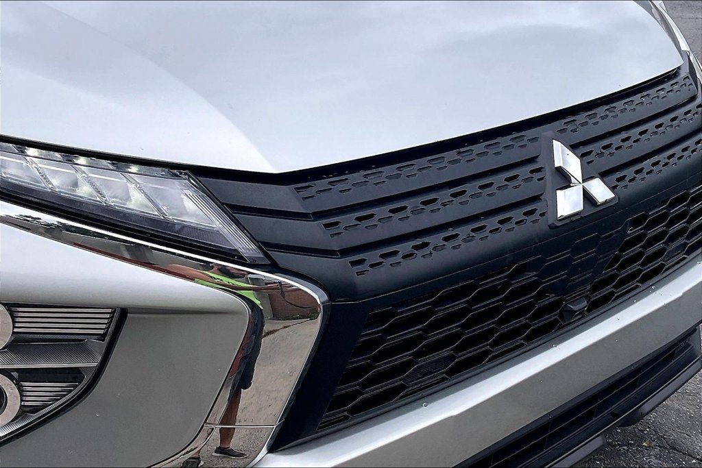 2025 Mitsubishi Eclipse Cross SE
