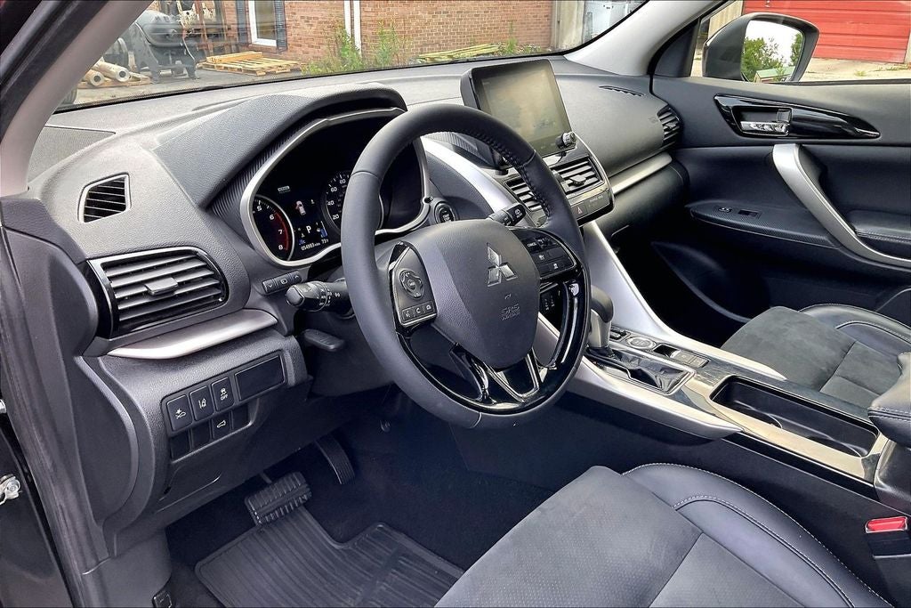 2024 Mitsubishi Eclipse Cross SE