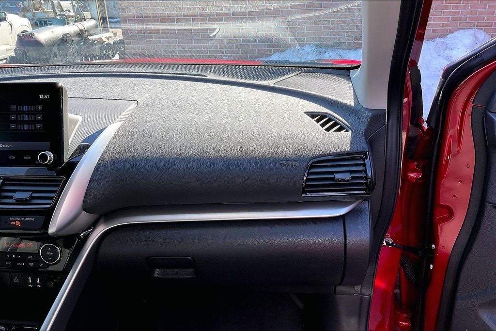 2024 Mitsubishi Eclipse Cross SE