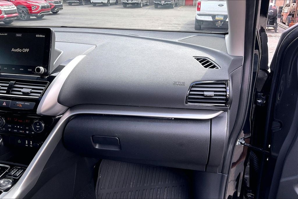 2025 Mitsubishi Eclipse Cross SE w/Pano