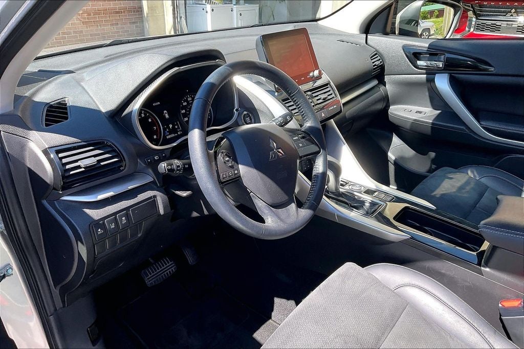 2022 Mitsubishi Eclipse Cross SE