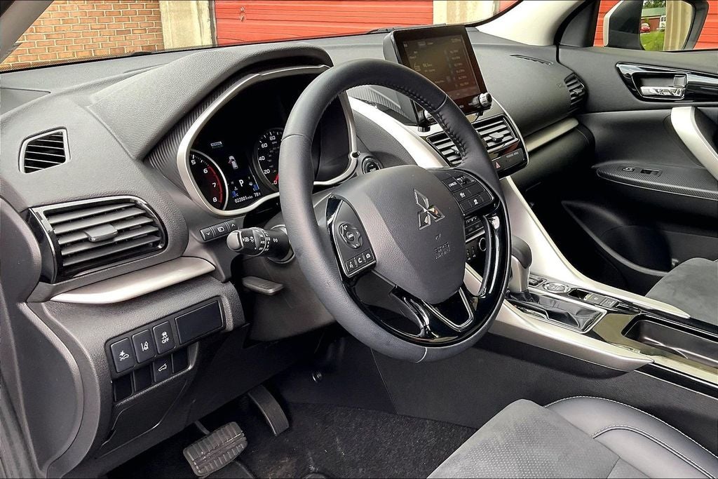 2024 Mitsubishi Eclipse Cross SE