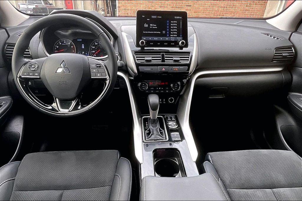 2024 Mitsubishi Eclipse Cross SE
