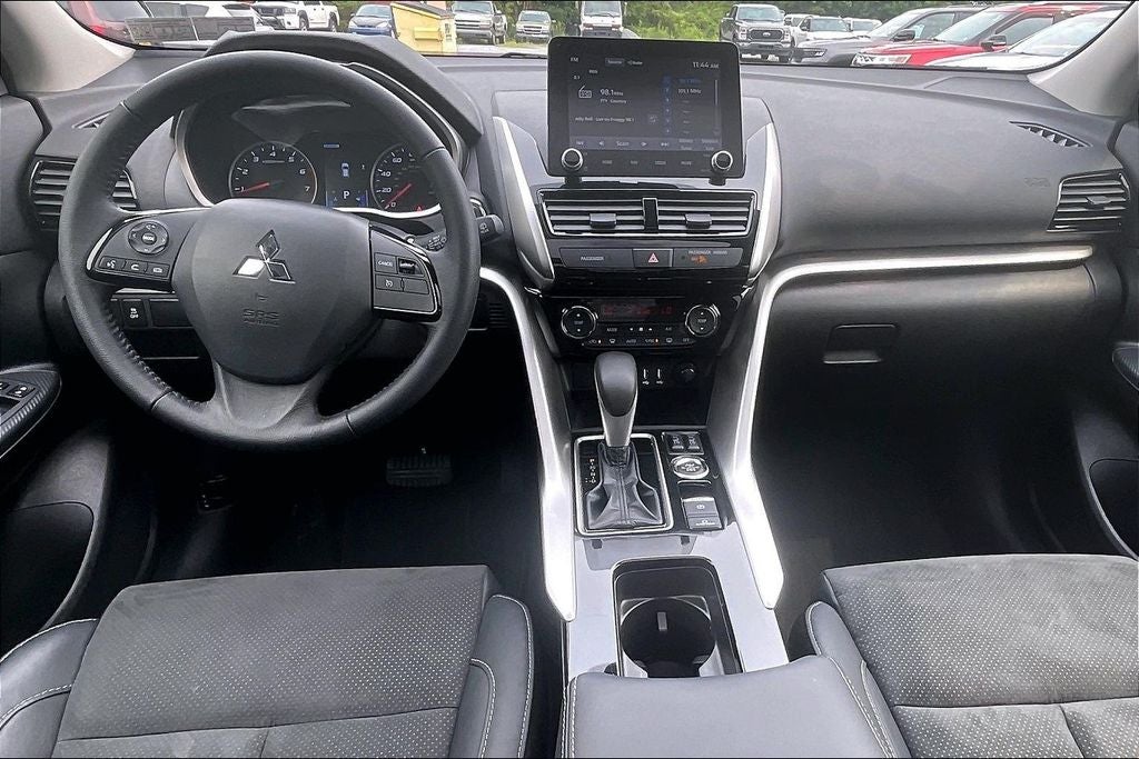 2023 Mitsubishi Eclipse Cross SE w/Pano