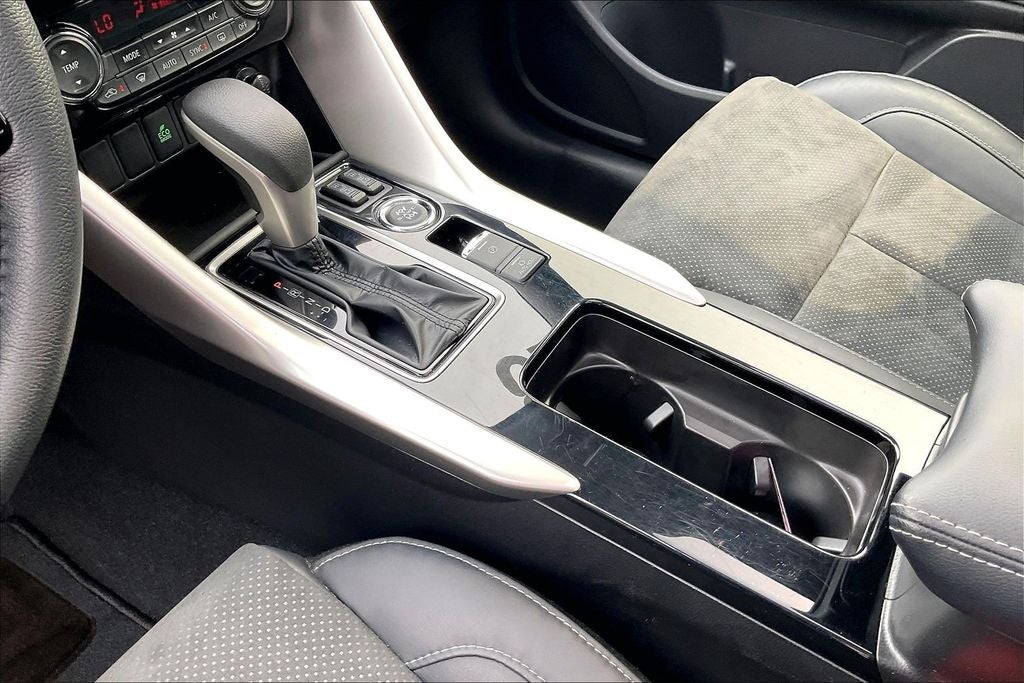 2023 Mitsubishi Eclipse Cross SE w/Pano