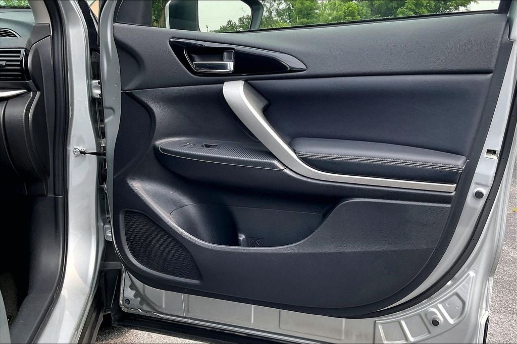 2023 Mitsubishi Eclipse Cross SE w/Pano