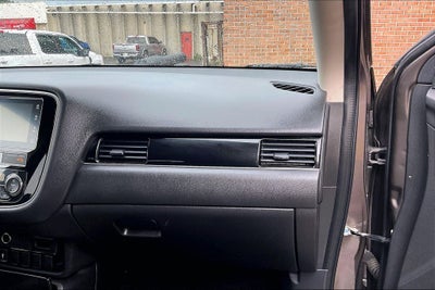 2019 Mitsubishi Outlander SE