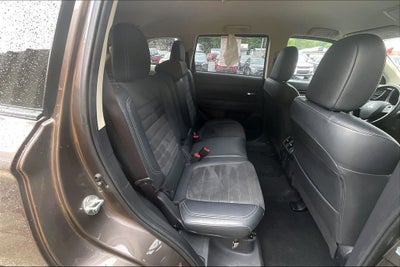 2019 Mitsubishi Outlander SE